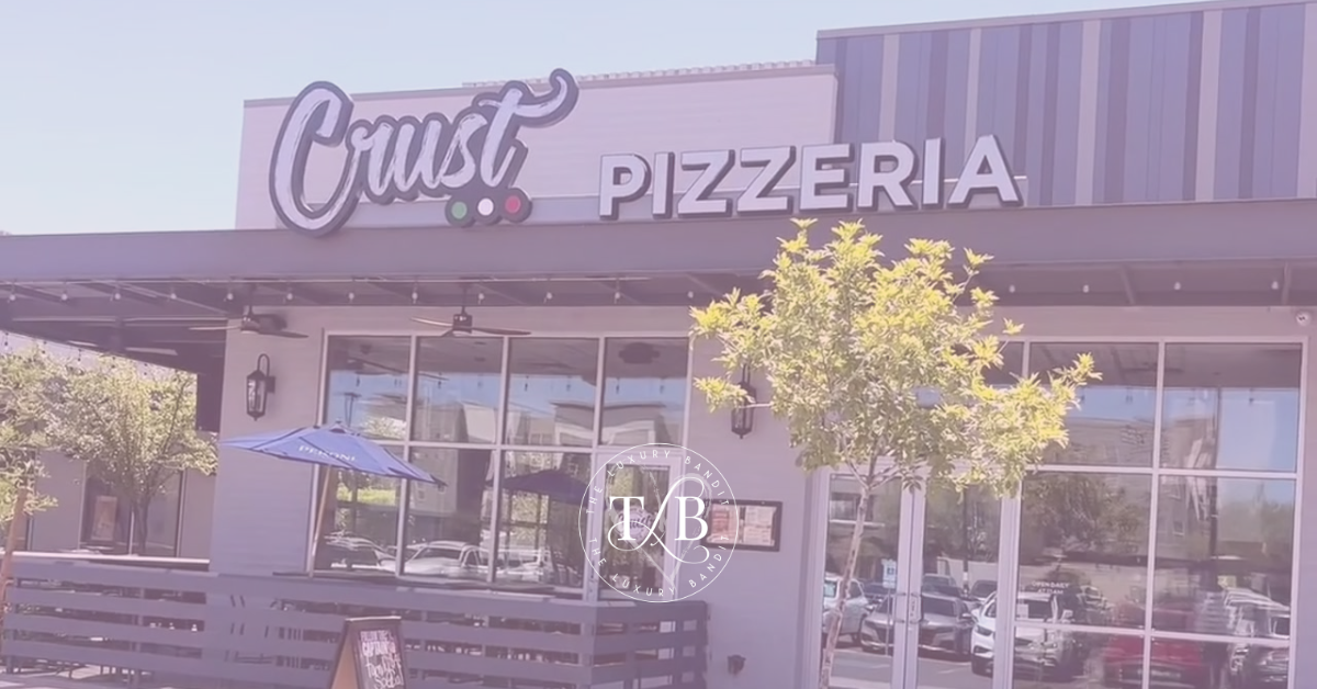 Crust Pizzeria Tempe Review: The Tempe Restaurant with Wine Bottle Pizza